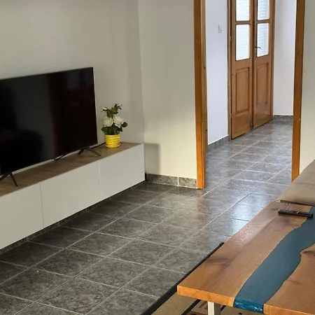Ili's Apartment, Апартаменты *